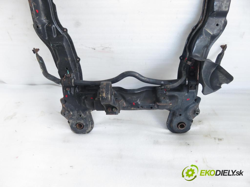 HYUNDAI TRAJET (FO) MINIVAN 2006 83,00 2.0 CRDi 113 1991,00 predný