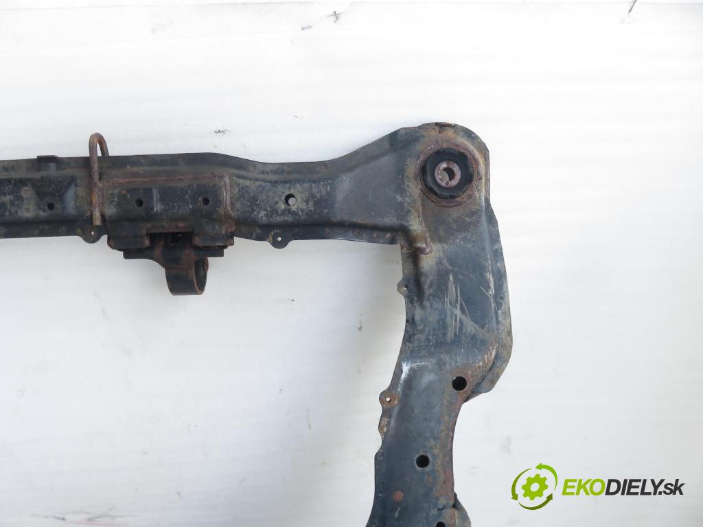 HYUNDAI TRAJET (FO) MINIVAN 2006 83,00 2.0 CRDi 113 1991,00 predný