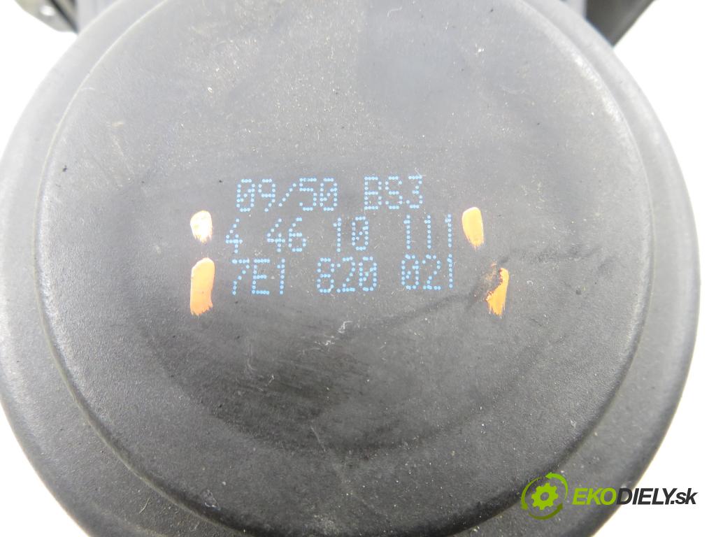 VW TRANSPORTER V Skrzynia (7HA, 7HH, 7EA, 7EH) FURGON 2004 77,00 1.9 TDI PD 105 - AXB 1896,00 ventilátor větráku 7E1820021 ; 44610111