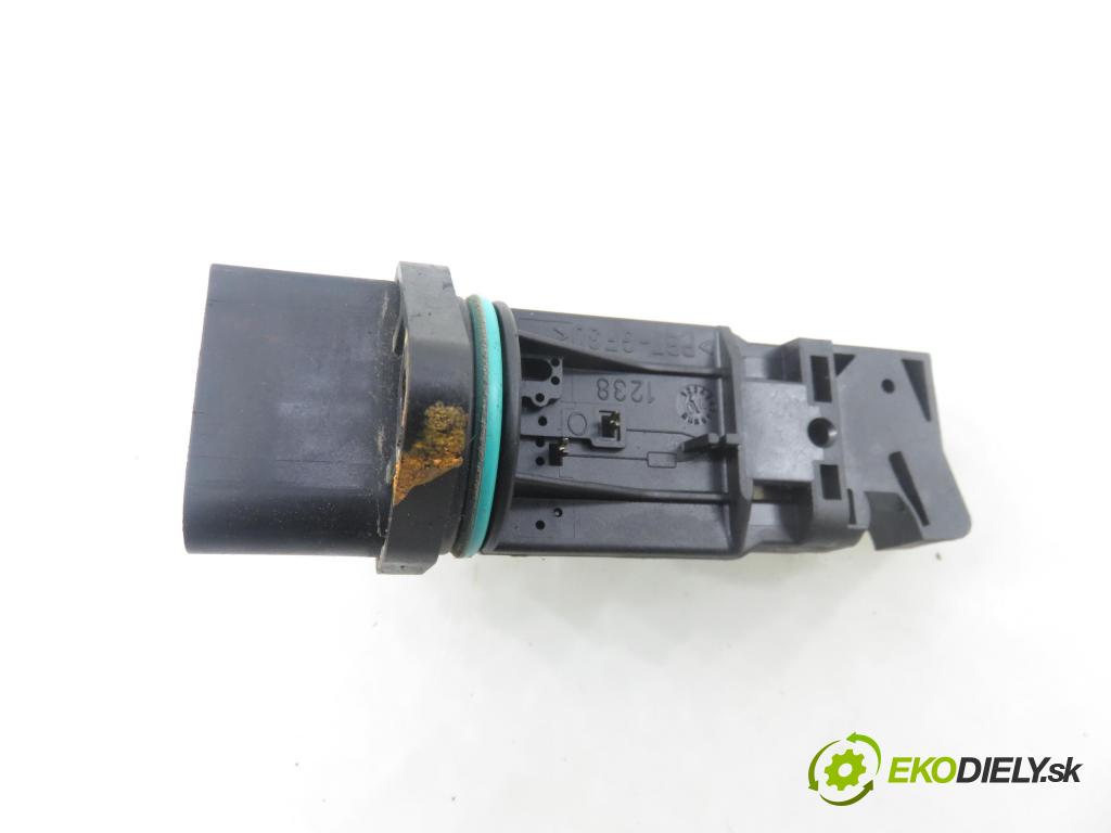 VW TRANSPORTER V Skrzynia (7HA, 7HH, 7EA, 7EH) FURGON 2004 77,00 1.9 TDI PD 105 - AXB 1896,00 váha vzduchu vzduchu F00C2G2055