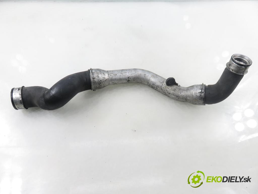 VW TRANSPORTER V Skrzynia (7HA, 7HH, 7EA, 7EH) FURGON 2004 77,00 1.9 TDI PD 105 - AXB 1896,00 Rúra intercoolera turba