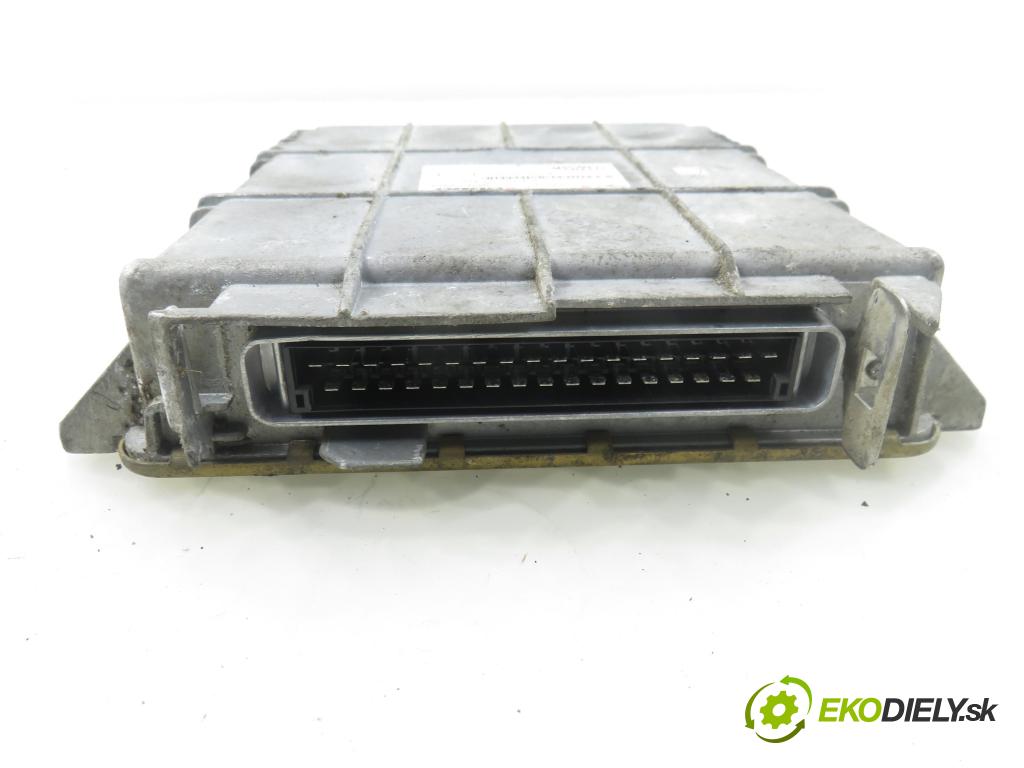 FIAT UNO (146_) HB 1998 42,00 1.0 57-146 C8.000 994,00 řídící jednotka motora 50006925