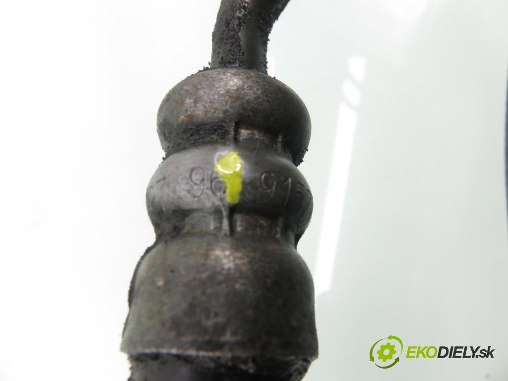 VOLVO 850 Kombi (LW) KOMBI 1997 103,00 2.5 TDI - D 5252 T 2461,00 trubka / Rúra servočerpadlo 9157742 ; 9157741