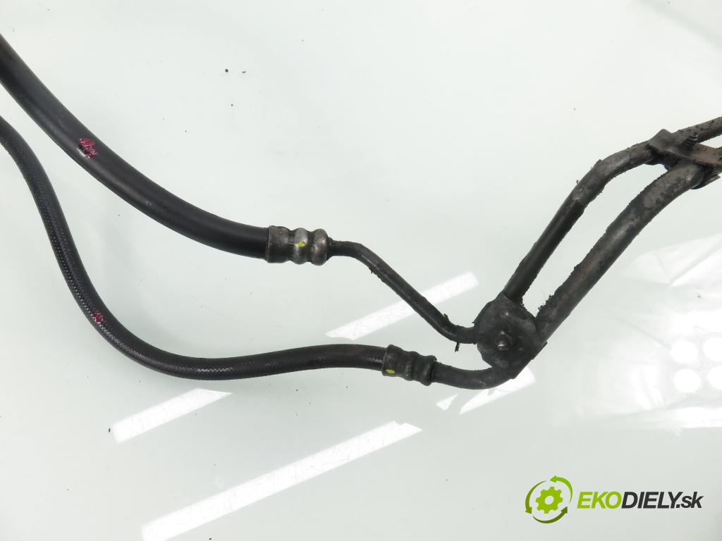 VOLVO 850 Kombi (LW) KOMBI 1997 103,00 2.5 TDI - D 5252 T 2461,00 trubka / Rúra servočerpadlo 9157742 ; 9157741