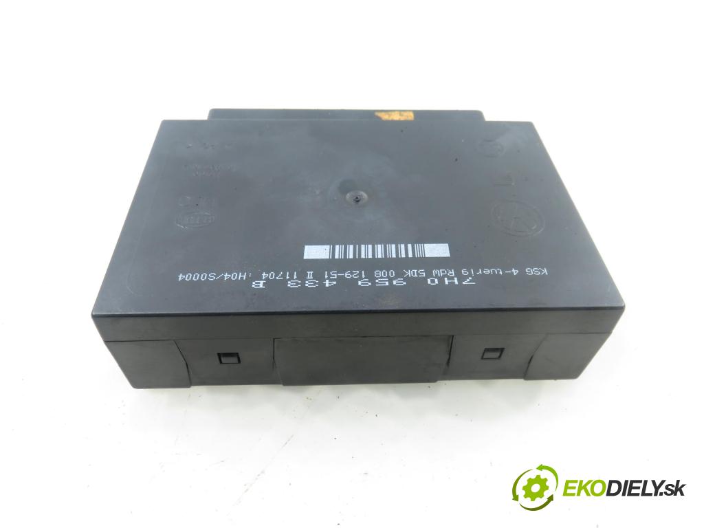 VW TRANSPORTER V Skrzynia (7HA, 7HH, 7EA, 7EH) FURGON 2004 77,00 1.9 TDI PD 105 - AXB 1896,00 MODUL komfortu 7H0959433B