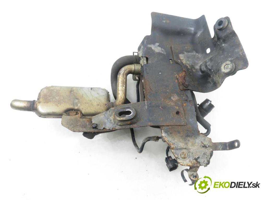 MAZDA 5 (CR19) MINIVAN 2009 105,00 2.0 MZR-CD 143 - RF7J 1998,00 Webasto D5WZ ; 252383 (Webasto (nezávislé topení))