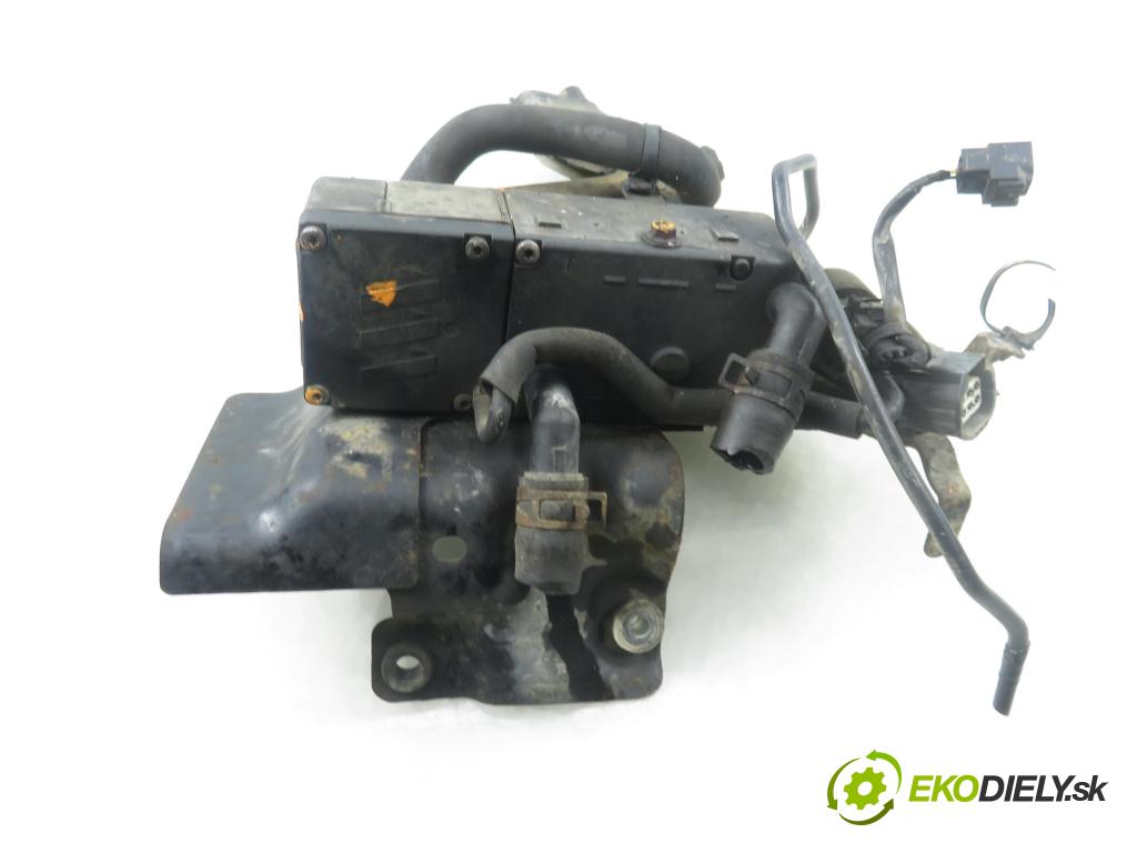 MAZDA 5 (CR19) MINIVAN 2009 105,00 2.0 MZR-CD 143 - RF7J 1998,00 Webasto D5WZ ; 252383 (Webasto (nezávislé topení))