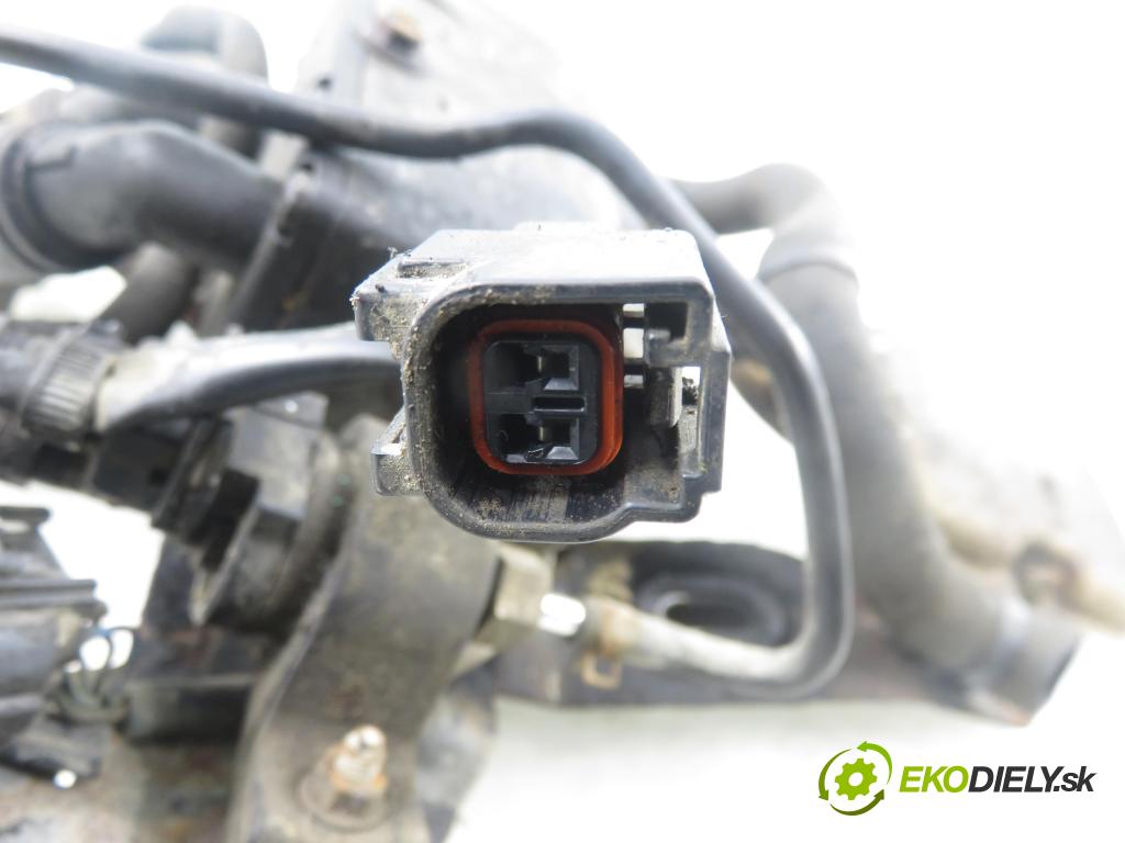 MAZDA 5 (CR19) MINIVAN 2009 105,00 2.0 MZR-CD 143 - RF7J 1998,00 Webasto D5WZ ; 252383 (Webasto (nezávislé topení))