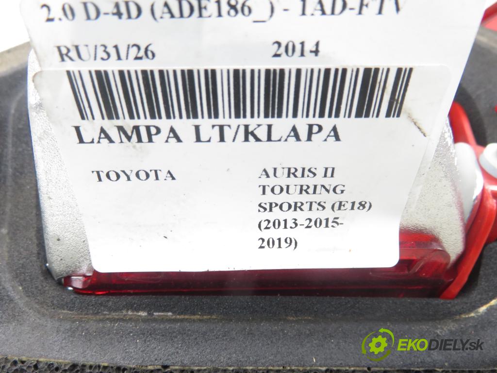 TOYOTA AURIS TOURING SPORTS (_E18_) KOMBI 2014 91,00 2.0 D-4D 124 (ADE186_) - 1AD-FTV 1998,00 světlo levé zadní kufr 