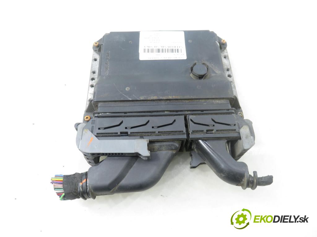 TOYOTA AURIS TOURING SPORTS (_E18_) KOMBI 2014 91,00 2.0 D-4D 124 (ADE186_) - 1AD-FTV 1998,00 řídící jednotka motora 896610Z760