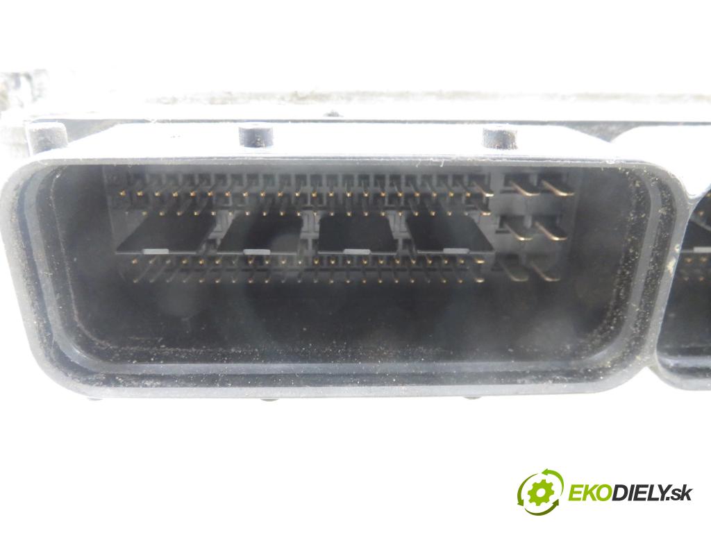 OPEL ASTRA H Kombi (A04) KOMBI 2006 88,00 1.9 CDTI - Z 19 DT 1910,00 řídící jednotka motora 55198922 ; 0281012549