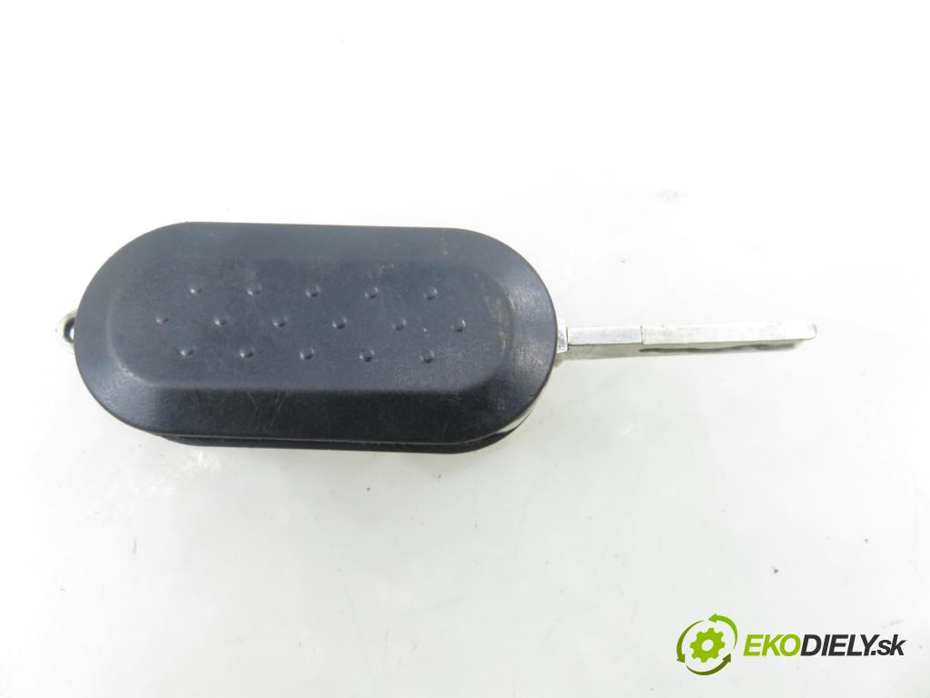 CITROEN JUMPER Skrzynia FURGON 2011 74,00 2.2 HDi 100 - 4HV (P22DTE) 2198,00 spínačka 010990013 (Spínací skříňka)