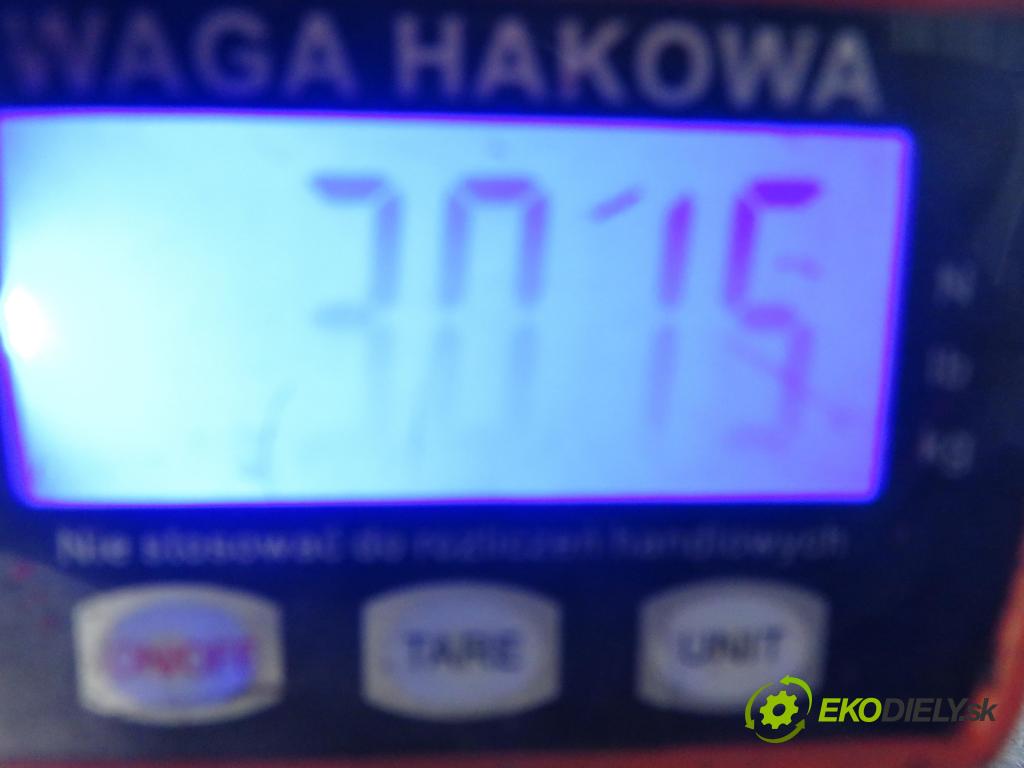 SEAT IBIZA IV (6J5, 6P1) HB 2012 77,00 1.6 TDI - CAYC 1598,00 výztuha zadní část ABS