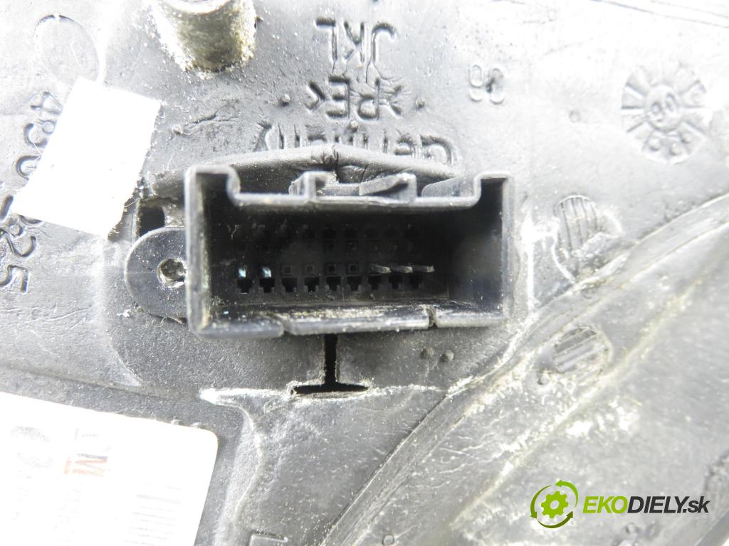 OPEL ASTRA H Kombi (A04) KOMBI 2006 88,00 1.9 CDTI - Z 19 DT 1910,00 zpětné zrcátko LE 24462995RE