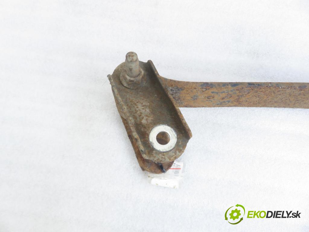 PEUGEOT BOXER Skrzynia FURGON 2006 74,00 2.2 HDi 100 - 4HV (P22DTE) 2198,00 Listové pero zadné