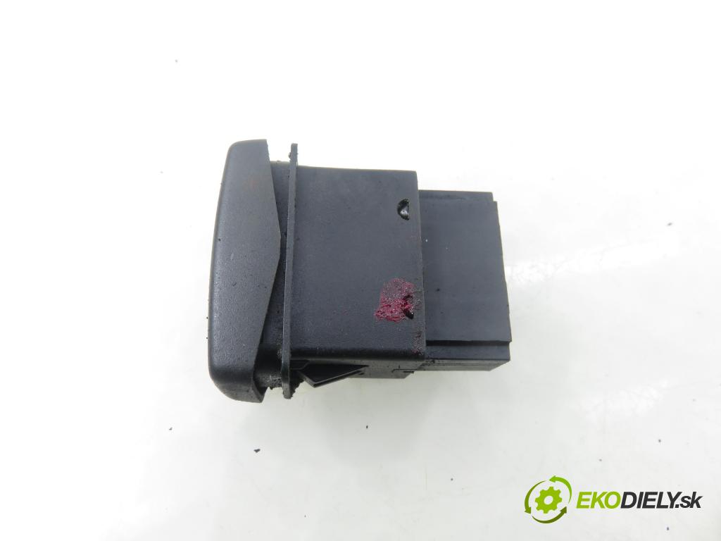 LAND ROVER FREELANDER (L314) SUV 2000 72,00 2.0 DI 4x4 - 20 T2N 1994,00 prepínač okien LP YUF101520 ; YUF101520LNF