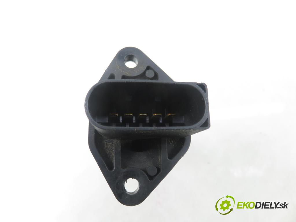 VW PASSAT B5.5 (3B3) SEDAN 2003 74,00 1.9 TDI PD 101 - AVB 1896,00 váha vzduchu vzduchu F00C2G2055