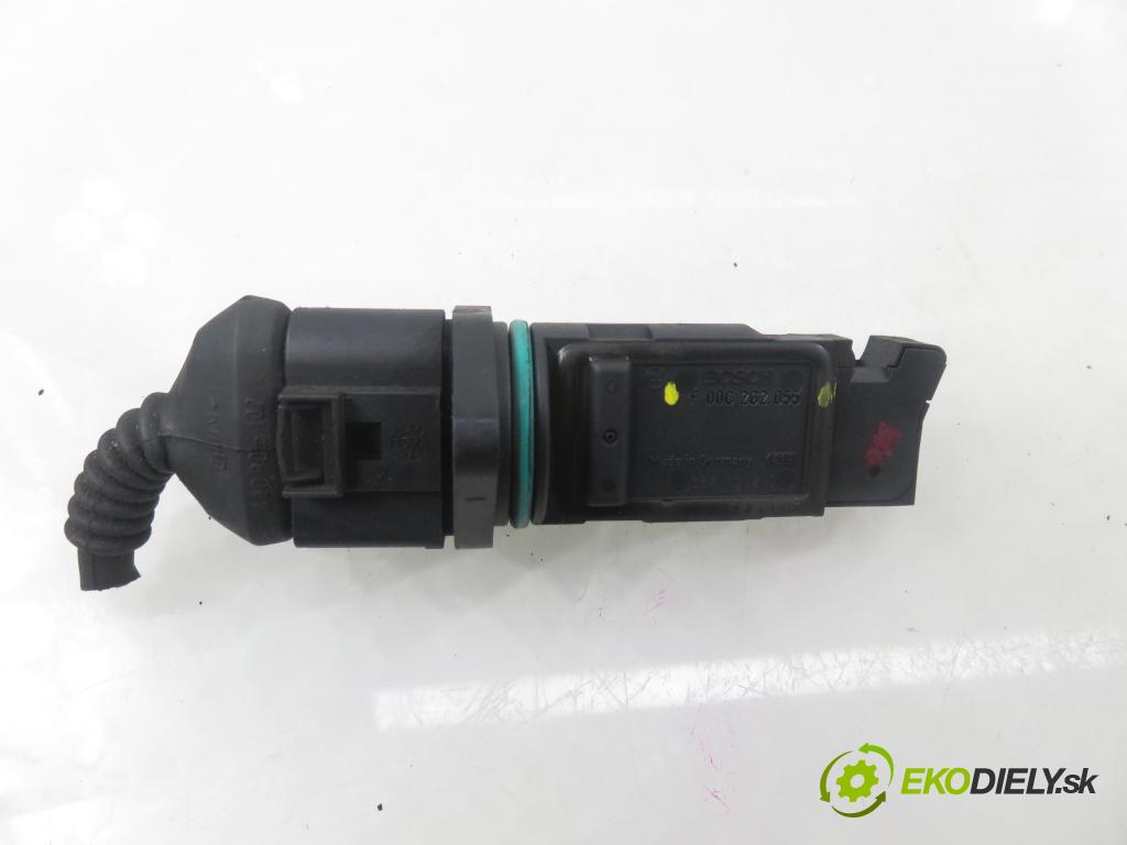 VW PASSAT B5.5 (3B3) SEDAN 2003 74,00 1.9 TDI PD 101 - AVB 1896,00 váha vzduchu vzduchu F00C2G2055