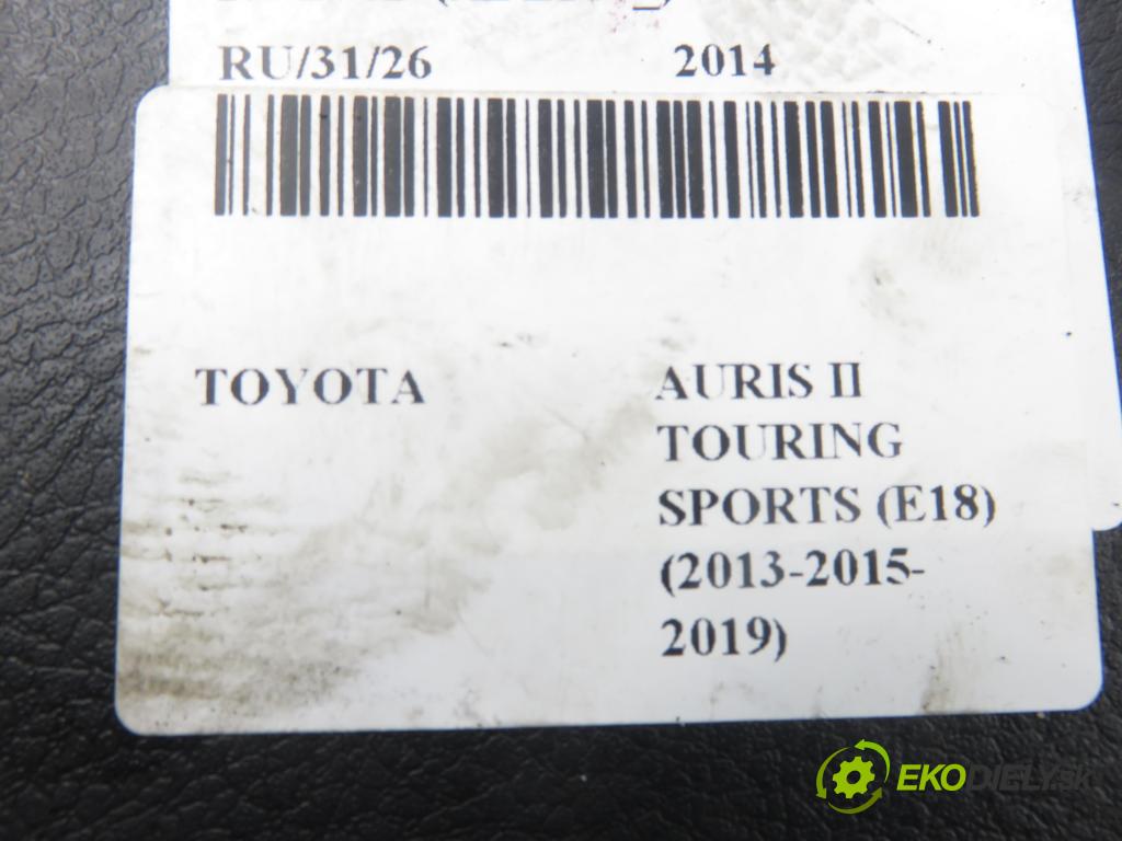 TOYOTA AURIS TOURING SPORTS (_E18_) KOMBI 2014 91,00 2.0 D-4D 124 (ADE186_) - 1AD-FTV 1998,00 prepínač vyhrievania sedačky
