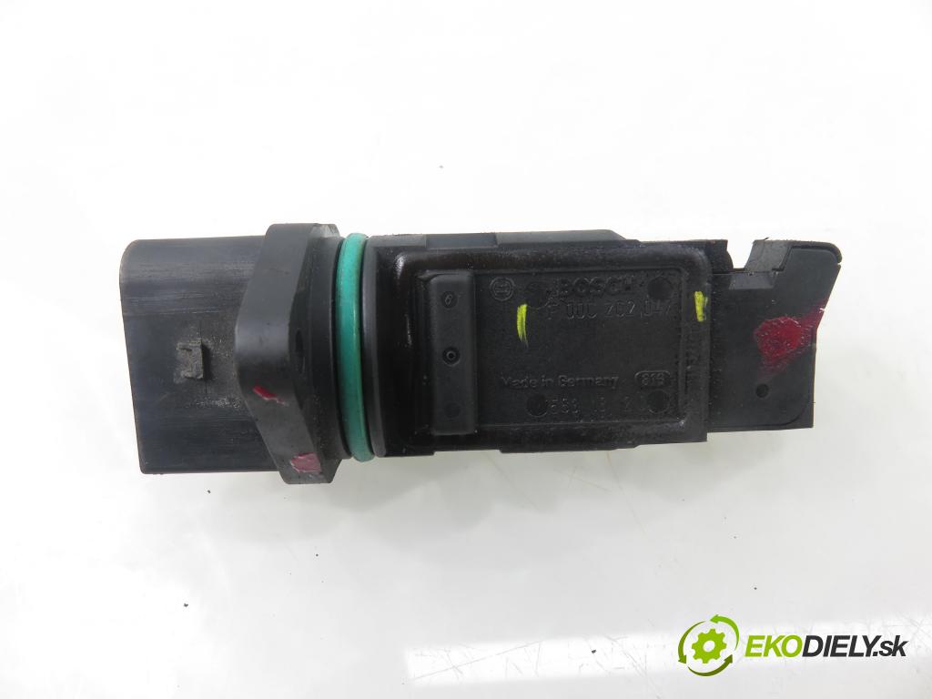 AUDI A3 (8L1) HB 2001 92,00 1.8 - AGN 1781,00 váha vzduchu vzduchu F00C2G2047