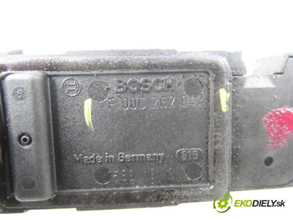 AUDI A3 (8L1) HB 2001 92,00 1.8 - AGN 1781,00 váha vzduchu vzduchu F00C2G2047