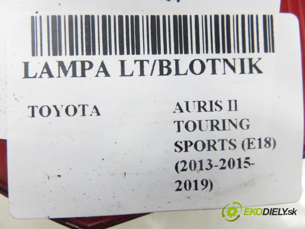 TOYOTA AURIS TOURING SPORTS (_E18_) KOMBI 2014 91,00 2.0 D-4D 124 (ADE186_) - 1AD-FTV 1998,00 Svetlo ľavé zadné