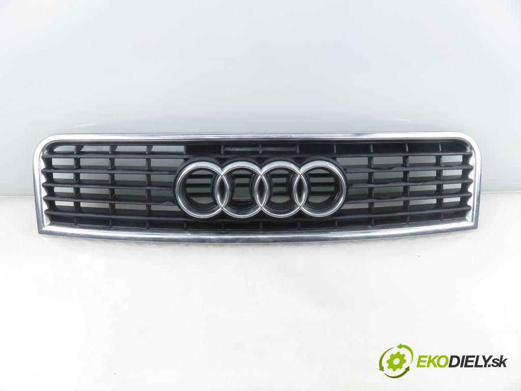 AUDI A4 Avant (8E5, B6) KOMBI 2002 96,00 1.9 TDI - AWX 1896,00 mřížka / maska 8E0853651F