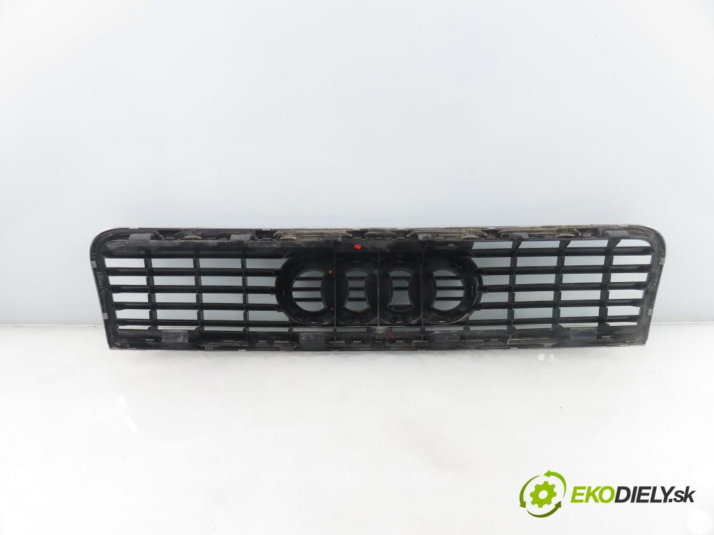 AUDI A4 Avant (8E5, B6) KOMBI 2002 96,00 1.9 TDI - AWX 1896,00 mřížka / maska 8E0853651F