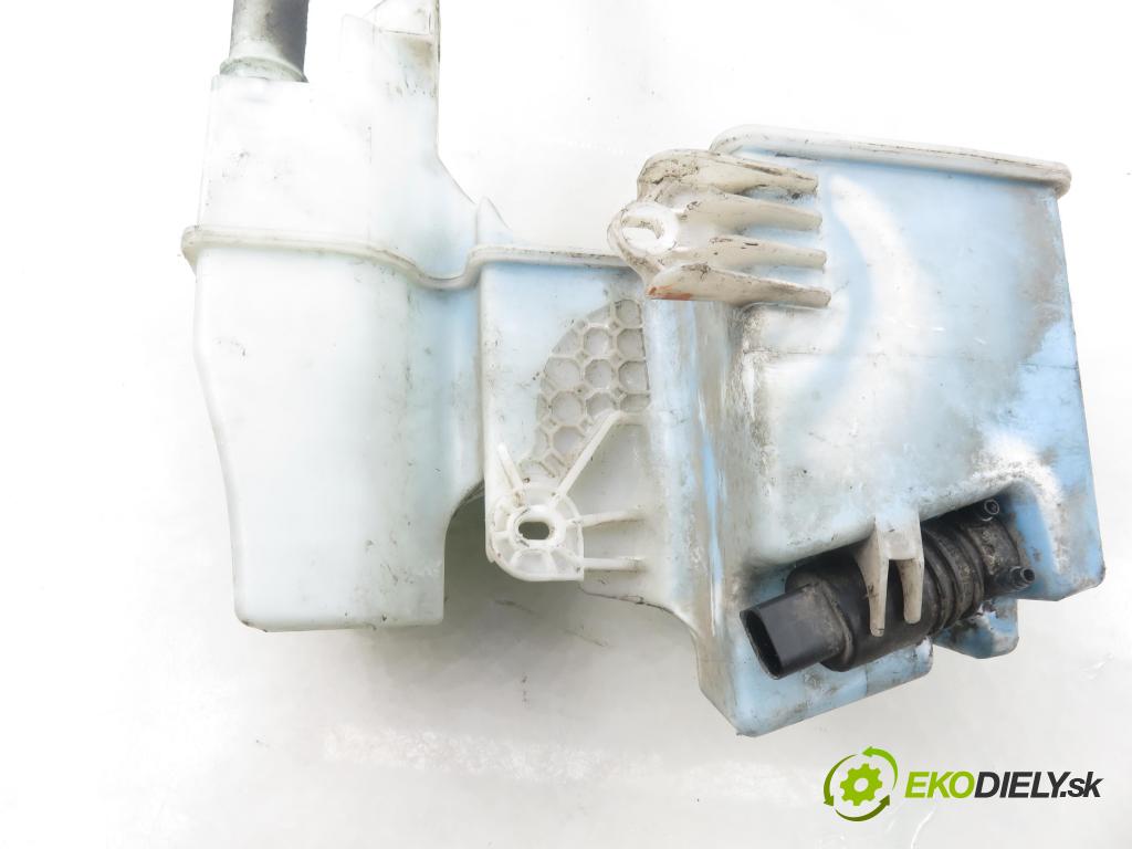 VW TRANSPORTER V Skrzynia (7HA, 7HH, 7EA, 7EH) FURGON 2004 77,00 1.9 TDI PD 105 - AXB 1896,00 Nádržka ostrekovačov 7H0955453 (Kľučka dverí ostatné)