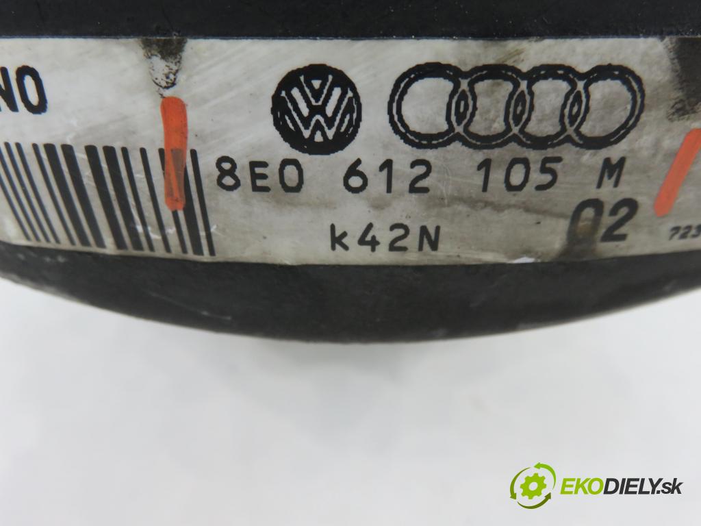 AUDI A4 Avant (8E5, B6) KOMBI 2002 96,00 1.9 TDI - AWX 1896,00 posilovač 8E0612105M (Servočerpadlo)
