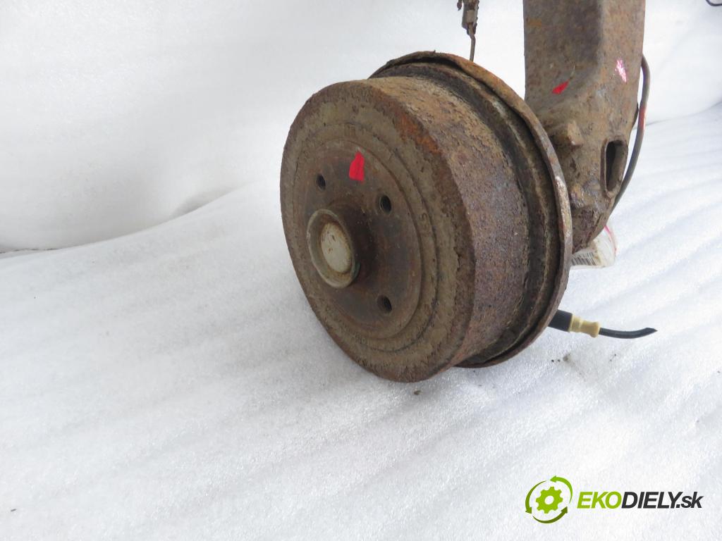 OPEL CORSA C (X01) HB 2006 55,00 1.7 DTI - Y 17 DT 1686,00 výztuha zadní část ABS