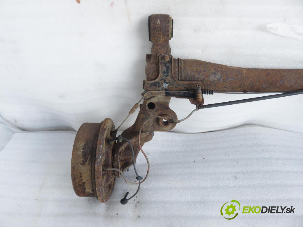 OPEL CORSA C (X01) HB 2006 55,00 1.7 DTI - Y 17 DT 1686,00 výztuha zadní část ABS