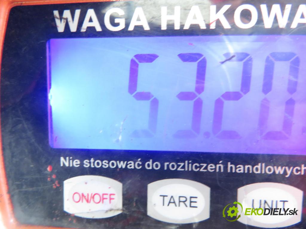 RENAULT MEGANE I (BA0/1_) HB 2000 72,00 1.9 dTi 98 - F9Q 736 1870,00 výztuha zadní část