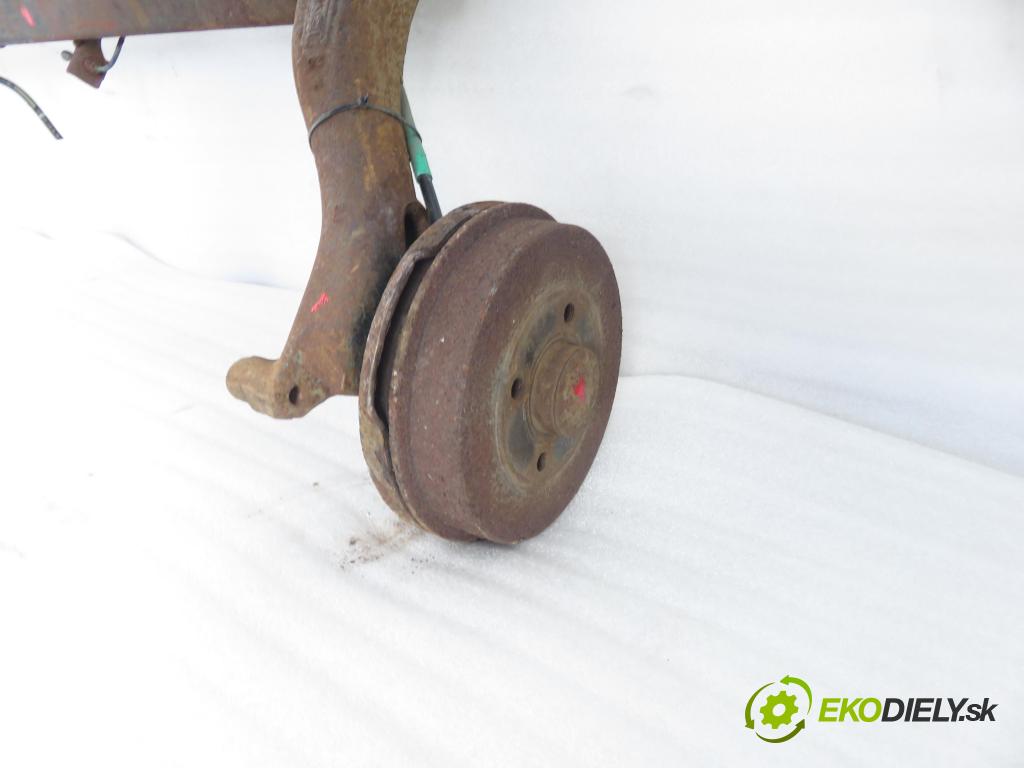 RENAULT MEGANE I (BA0/1_) HB 2000 72,00 1.9 dTi 98 - F9Q 736 1870,00 výztuha zadní část