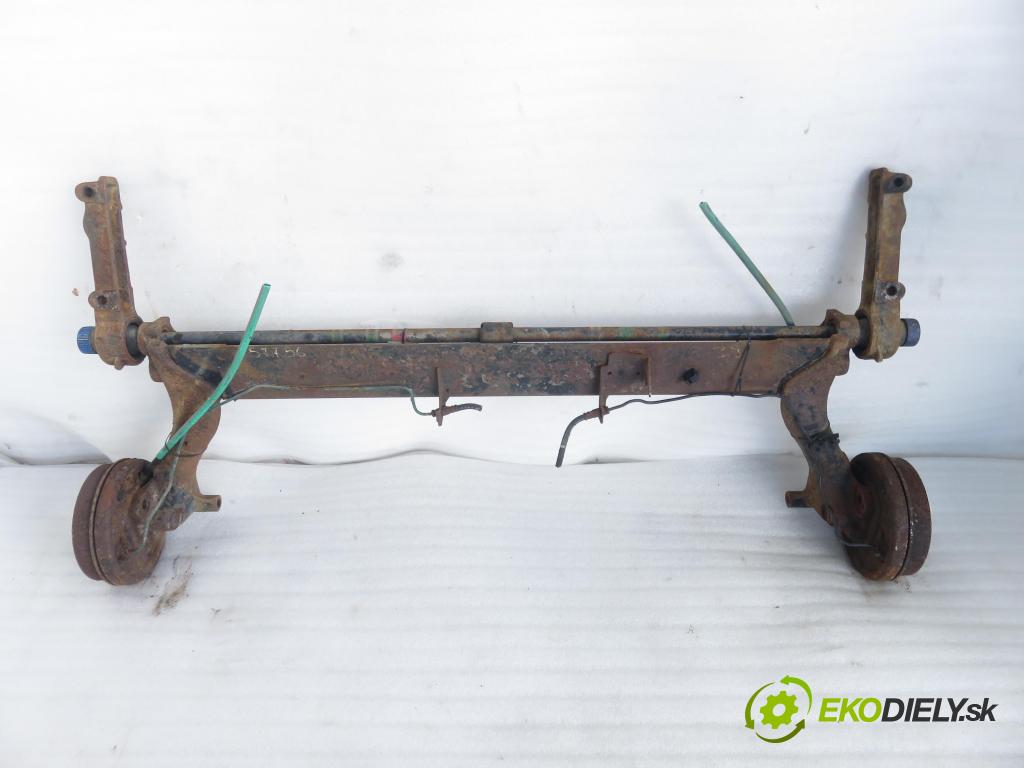 RENAULT MEGANE I (BA0/1_) HB 2000 72,00 1.9 dTi 98 - F9Q 736 1870,00 výztuha zadní část