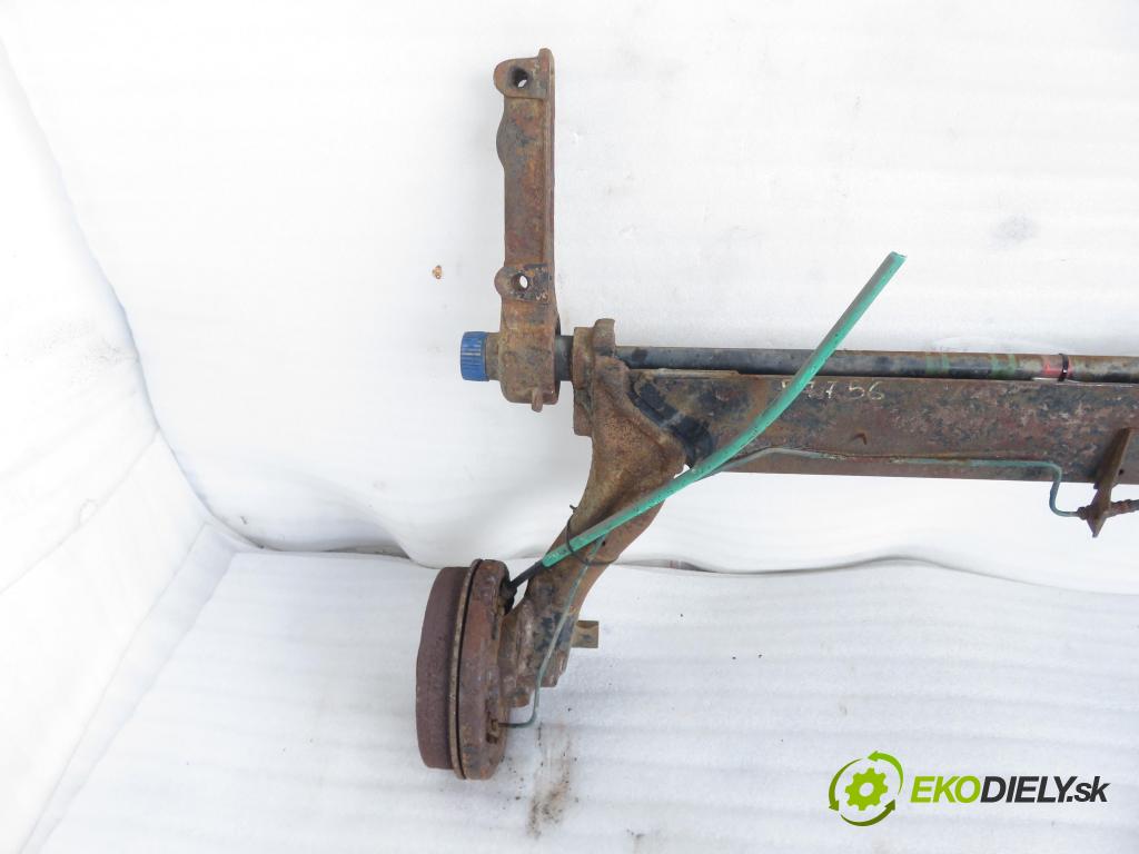 RENAULT MEGANE I (BA0/1_) HB 2000 72,00 1.9 dTi 98 - F9Q 736 1870,00 výztuha zadní část