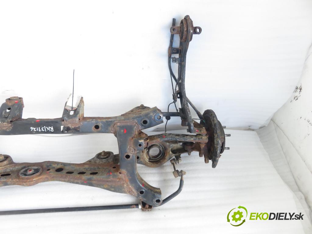 KIA SPORTAGE (SL) SUV 2011 100,00 2.0 CRDi AWD 136 - D4HA 1995,00 ZADNÍ: