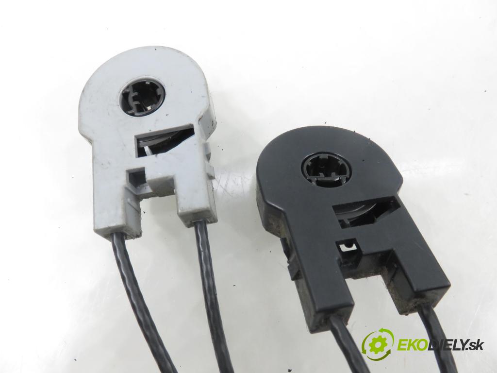 FORD FOCUS Turnier (DNW) HB 2001 66,00 1.8 TDDi 90 - C9DA 1753,00 Panel kúrenia KLIMATIZACE: 98AB18C419AF