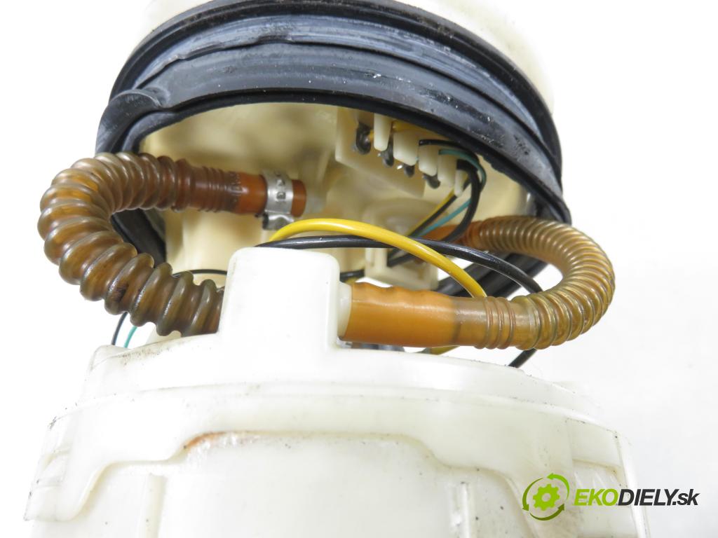 VW POLO (6N2) HB 2000 40,00 1.4 - ANX 1390,00 Pumpa paliva 6N0919051N