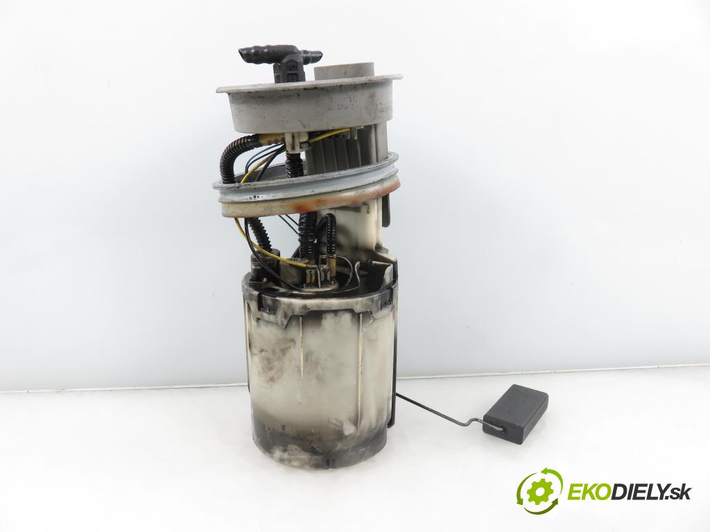 VW PASSAT B5.5 (3B3) SEDAN 2001 96,00 1.9 TDI - AWX 1896,00 Pumpa paliva 3B0919050