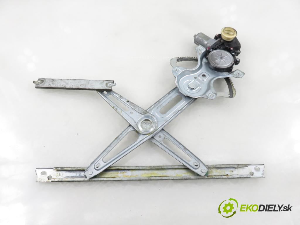 TOYOTA AURIS TOURING SPORTS (_E18_) KOMBI 2014 91,00 2.0 D-4D 124 (ADE186_) - 1AD-FTV 1998,00 Mechanizmus okien 8570202020 ; AV2621004361