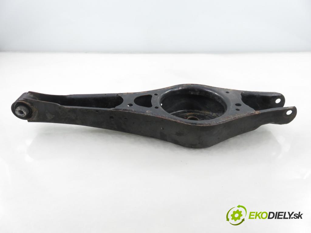 SEAT ALTEA (5P1) HB 2004 75,00 1.6 102 1595,00 Rameno LT