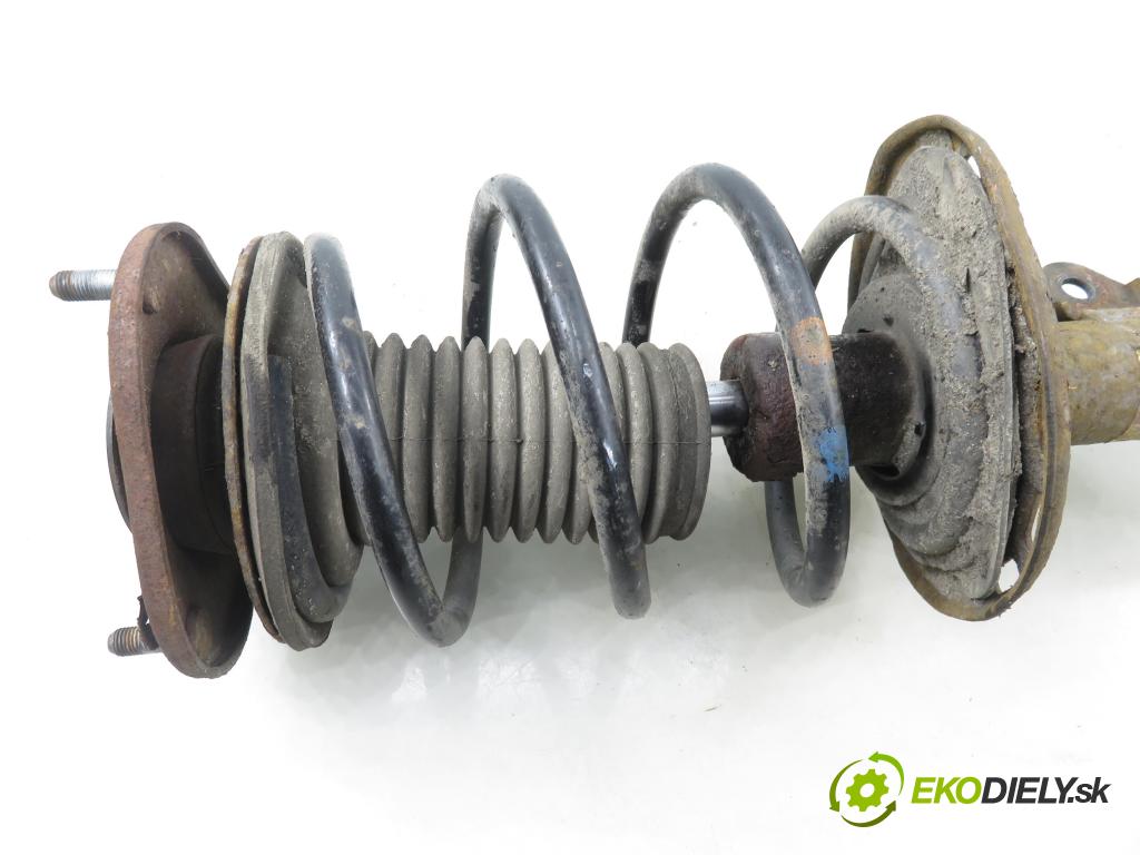 TOYOTA AURIS TOURING SPORTS (_E18_) KOMBI 2014 91,00 2.0 D-4D 124 (ADE186_) - 1AD-FTV 1998,00 MCPERSON LP