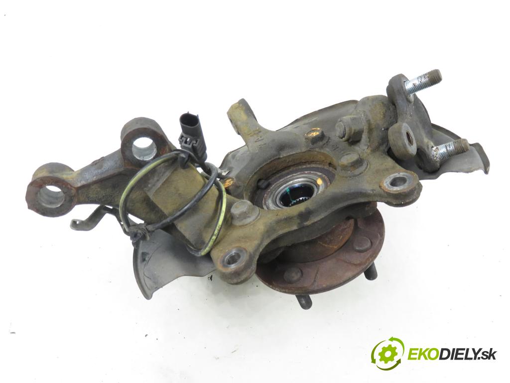 TOYOTA AURIS TOURING SPORTS (_E18_) KOMBI 2014 91,00 2.0 D-4D 124 (ADE186_) - 1AD-FTV 1998,00 náboj PP ABS 740122