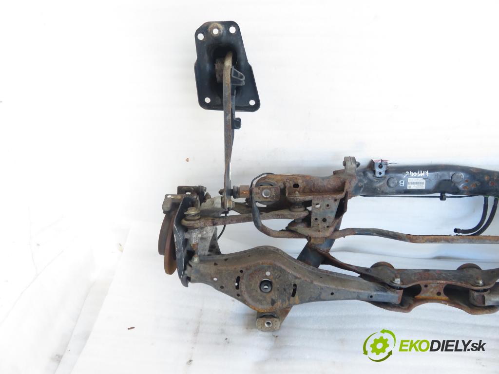 VW GOLF V (1K1) HB 2007 103,00 2.0 TDI 16V 4motion - BKD 1968,00 ZADNÍ: 5N0505235M