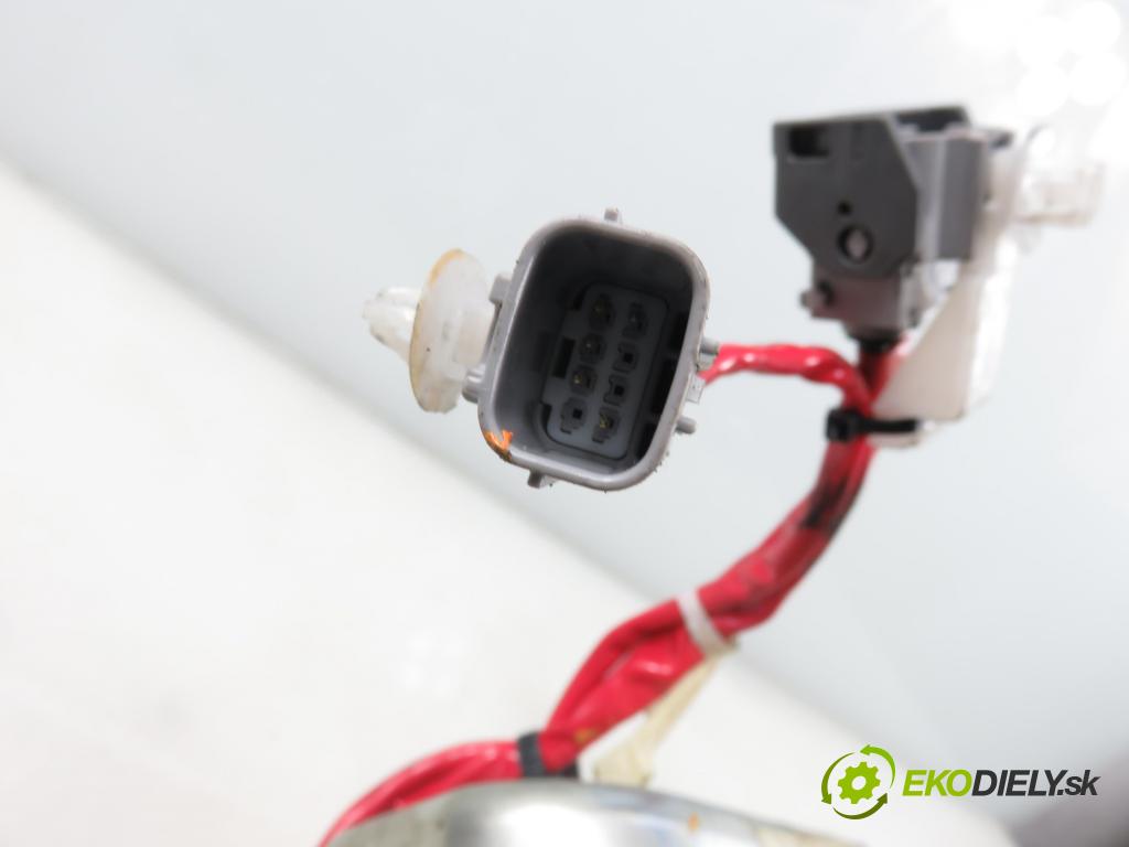 TOYOTA AURIS TOURING SPORTS (_E18_) KOMBI 2014 91,00 2.0 D-4D 124 (ADE186_) - 1AD-FTV 1998,00 serv/podporovanie elektrické JG412000020 ; 4525002D30