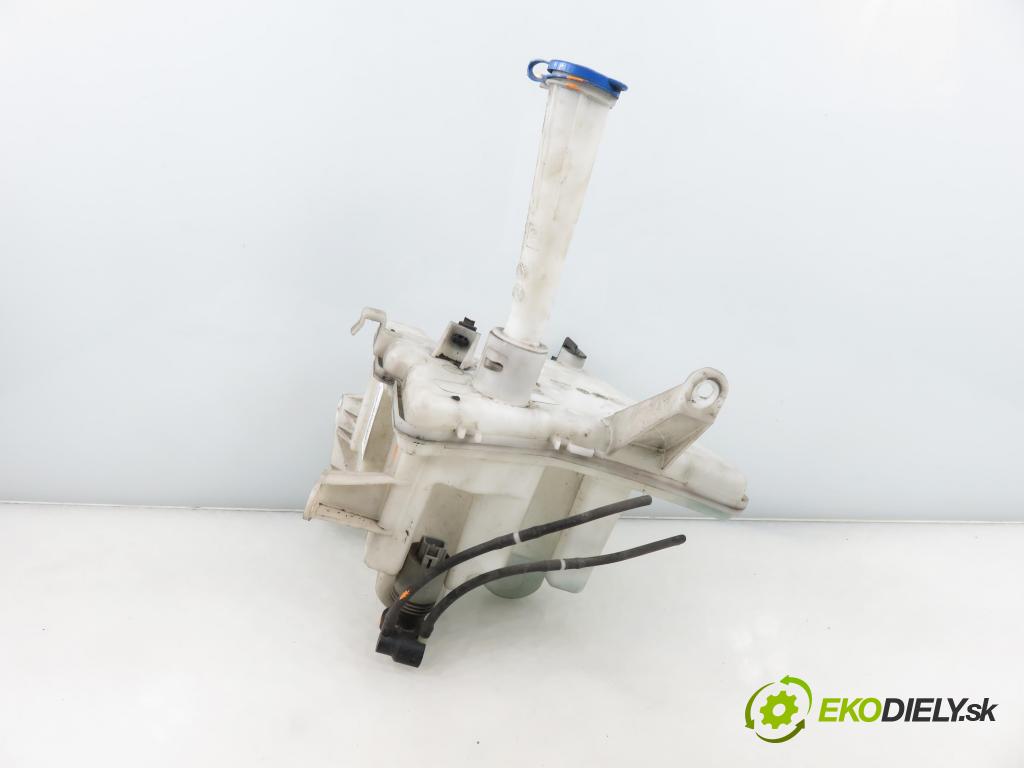 TOYOTA AURIS TOURING SPORTS (_E18_) KOMBI 2014 91,00 2.0 D-4D 124 (ADE186_) - 1AD-FTV 1998,00 Nádržka ostrekovačov 8531002490 ; 1020962 (Kľučka dverí ostatné)