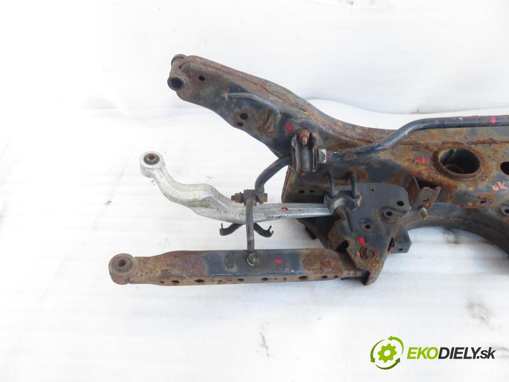 RENAULT KOLEOS I (HY_) SUV 2008 110,00 2.0 dCi 4x4 150 - M9R 832 1995,00 ZADNÍ: