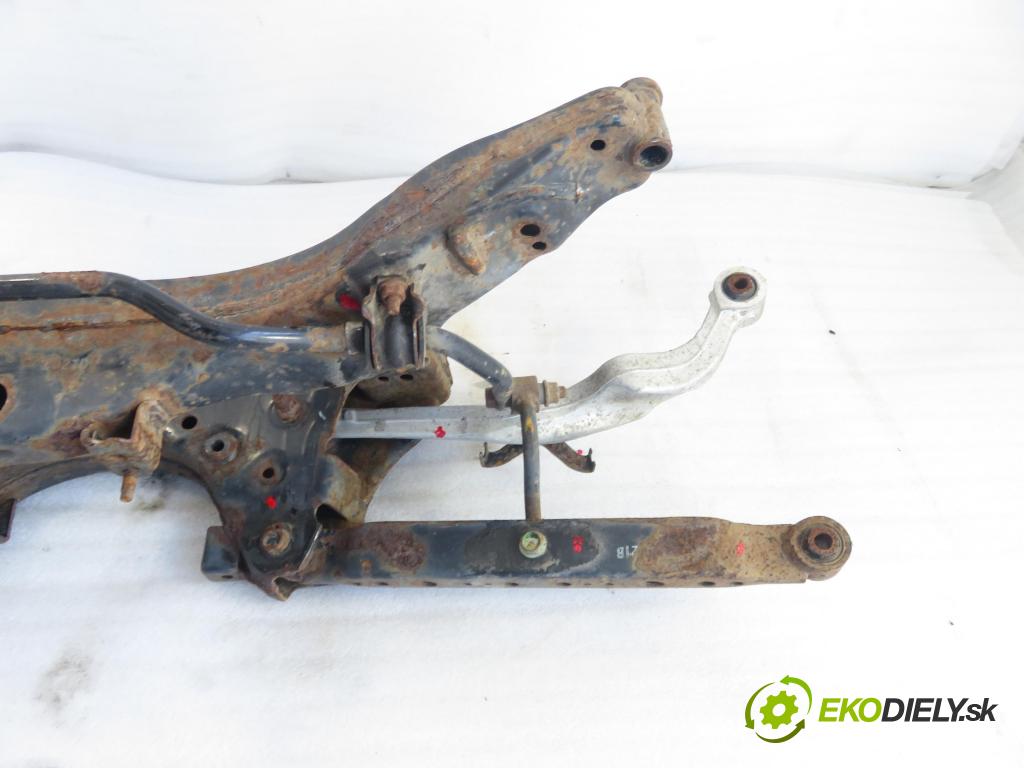 RENAULT KOLEOS I (HY_) SUV 2008 110,00 2.0 dCi 4x4 150 - M9R 832 1995,00 ZADNÍ: