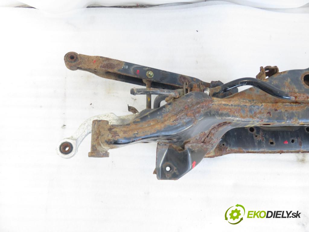 RENAULT KOLEOS I (HY_) SUV 2008 110,00 2.0 dCi 4x4 150 - M9R 832 1995,00 ZADNÍ: